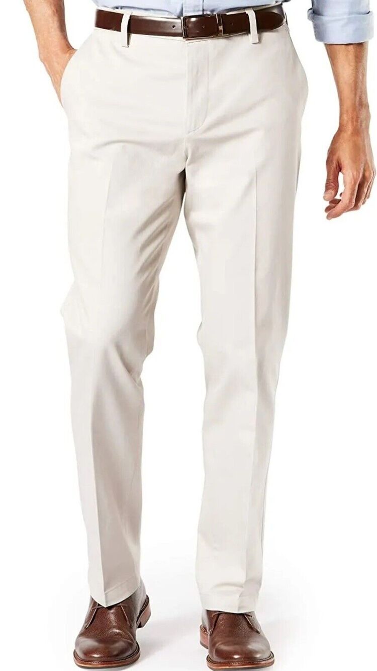 Dockers Signature Khaki | Straight Fit | Lux Cotton Stretch | 40 x 30 - NEW